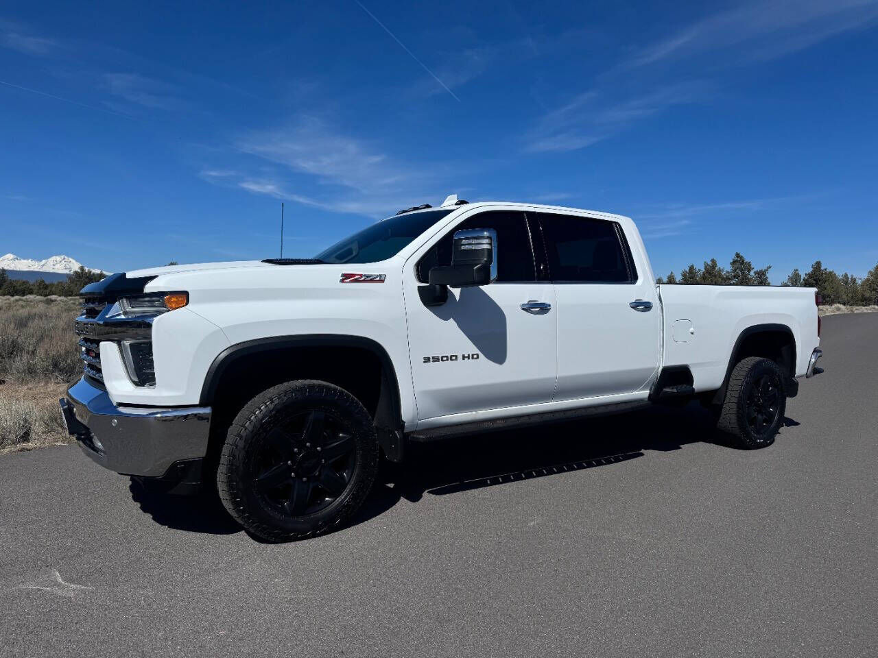 2023 CHEVROLET Silverado HD