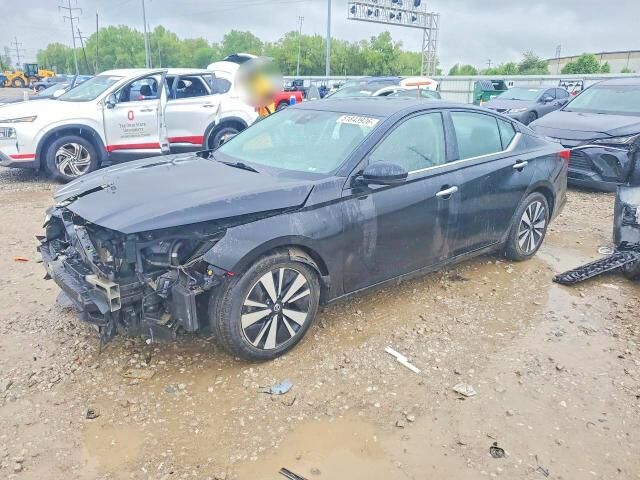 2019 NISSAN Altima