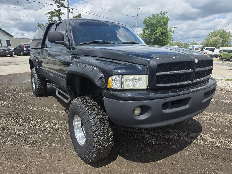 2000 DODGE Ram
