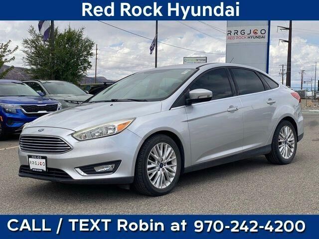 2017 FORD Focus