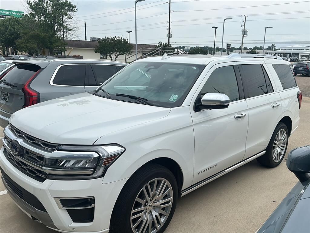 2023 FORD Expedition