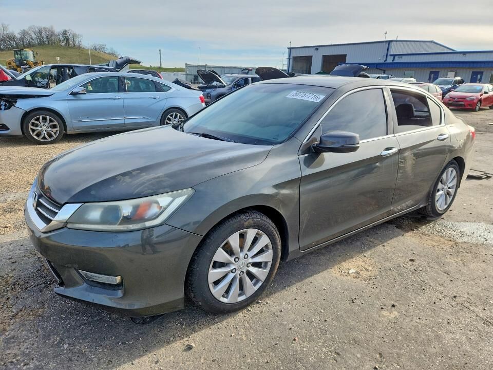 2013 HONDA Accord