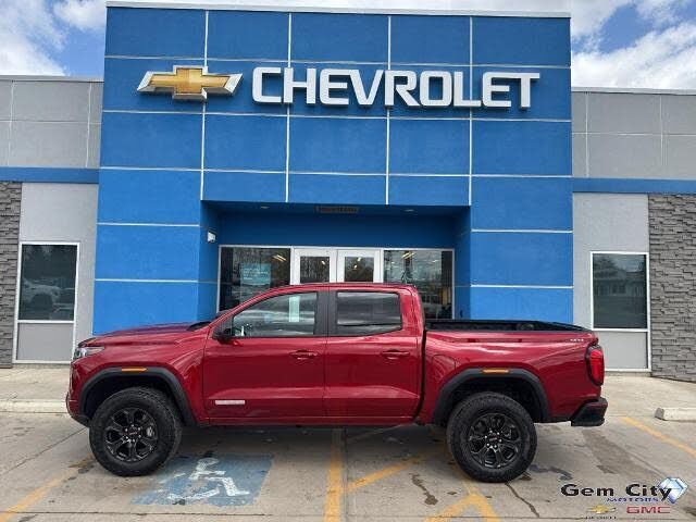 2025 GMC Canyon