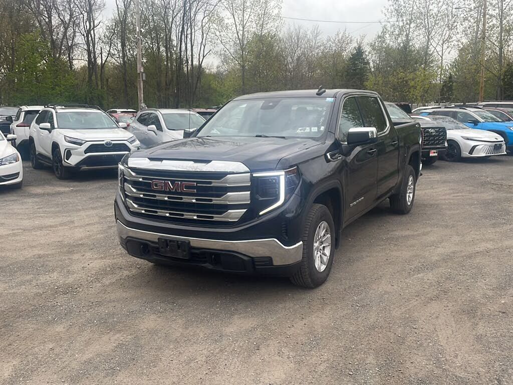 2024 GMC Sierra