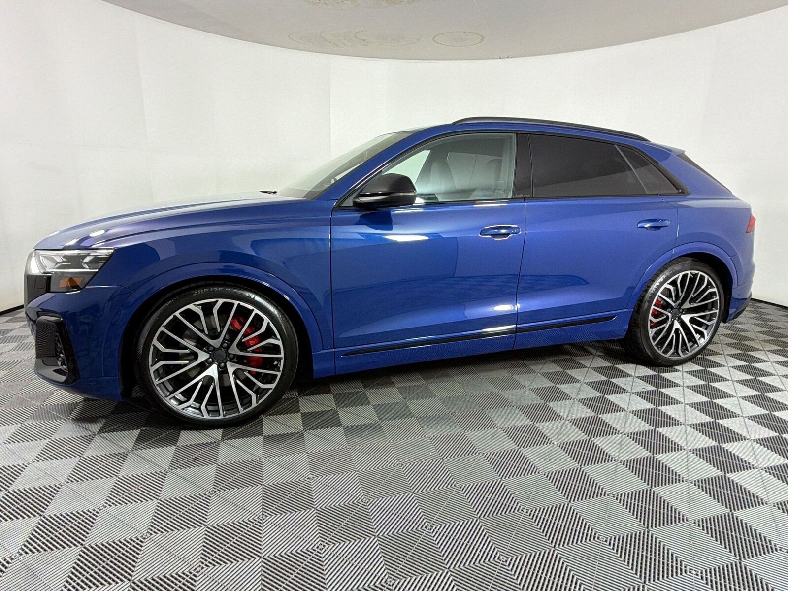 2026 Audi SQ8