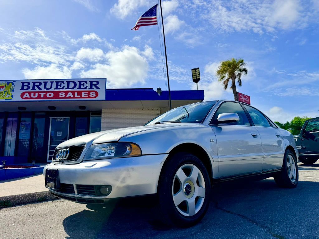 2000 AUDI A4