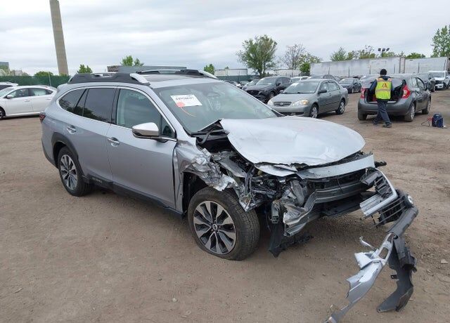 2025 SUBARU Outback