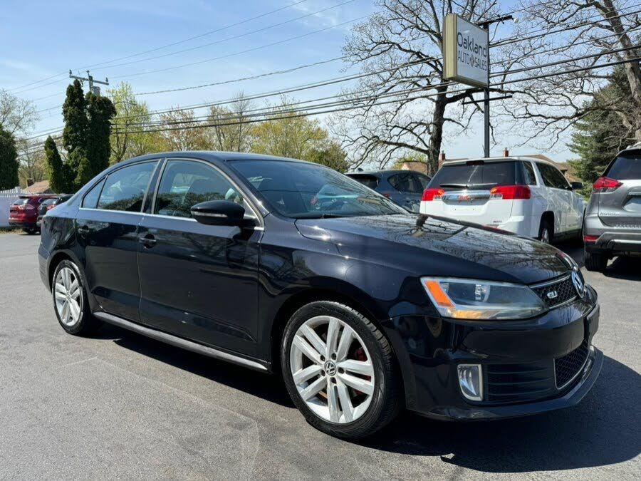 2012 VOLKSWAGEN Jetta