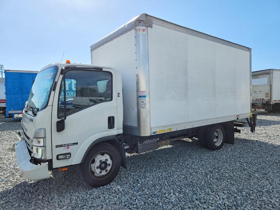 2023 ISUZU NPR-HD
