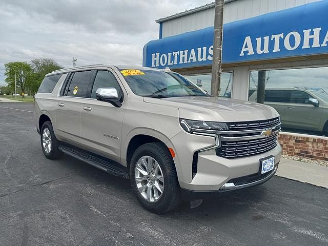 2021 CHEVROLET Suburban