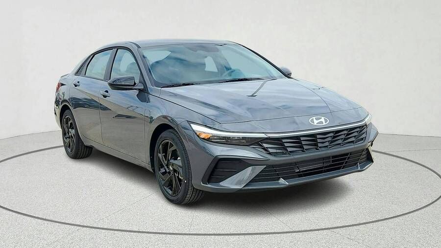 2026 HYUNDAI Elantra