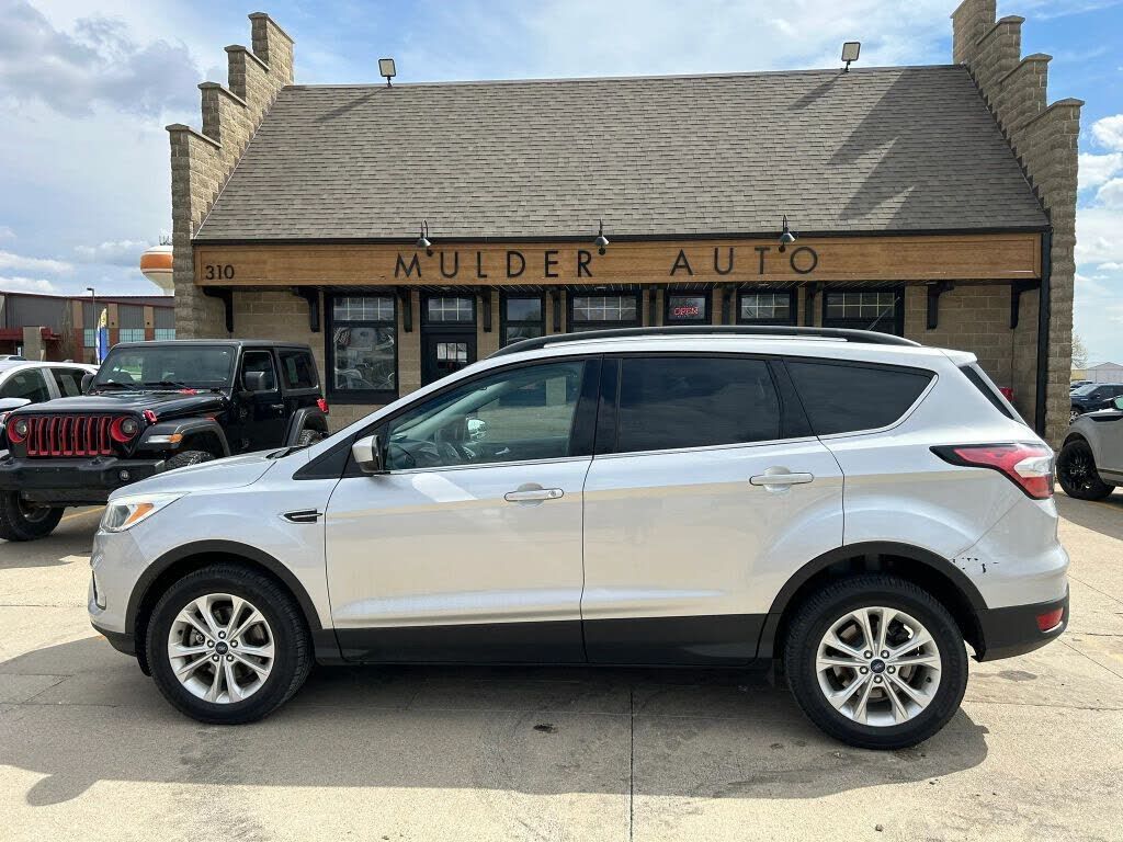 2018 FORD Escape
