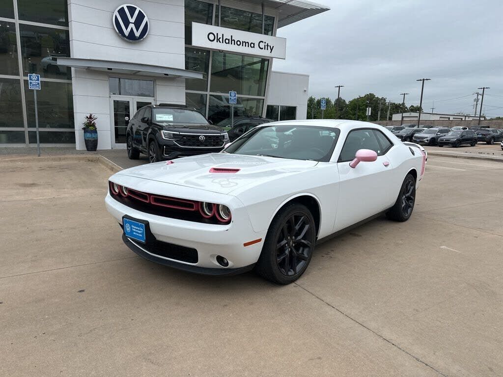 2020 DODGE Challenger