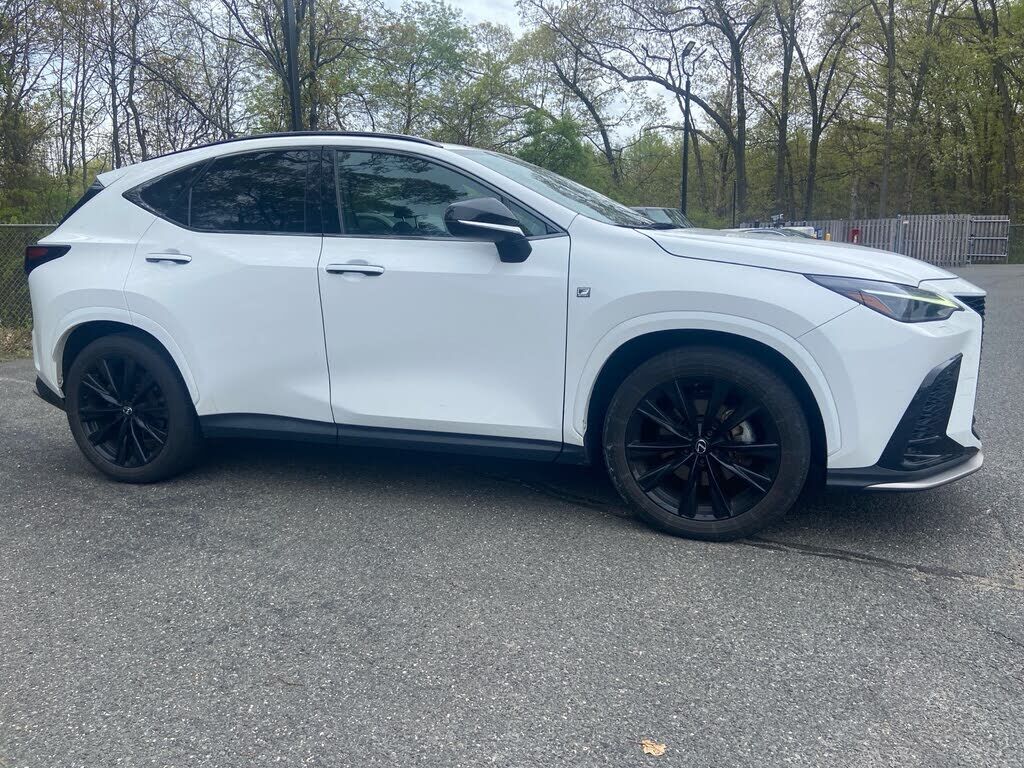 2024 LEXUS NX