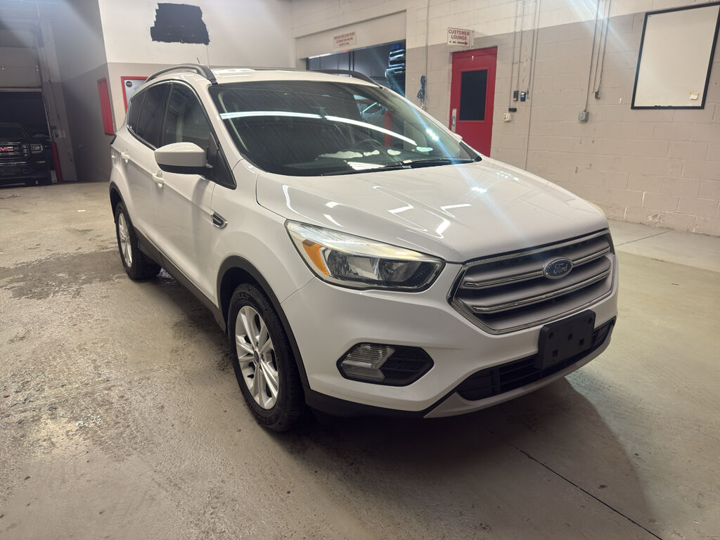 2018 FORD Escape