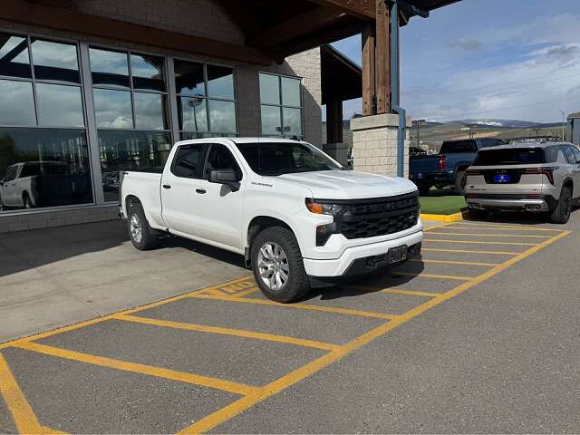 2024 CHEVROLET Silverado