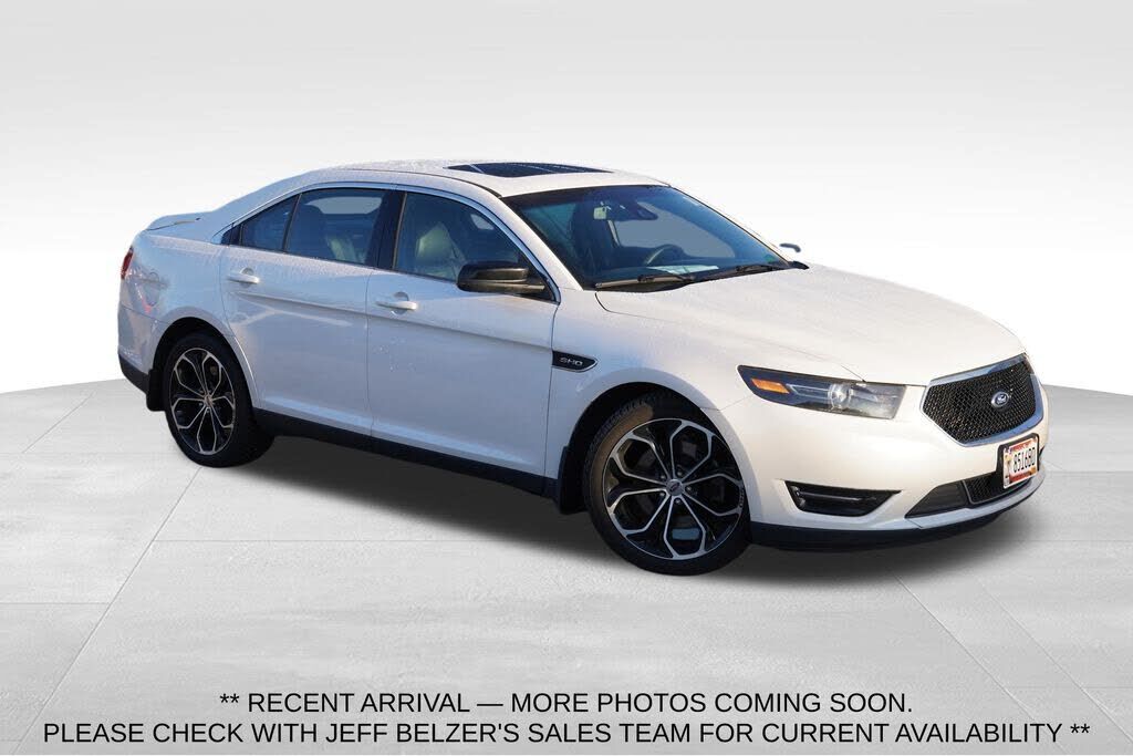 2015 FORD Taurus