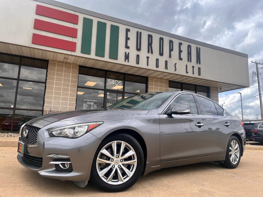 2017 INFINITI Q50