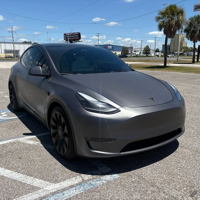 2023 TESLA Model Y
