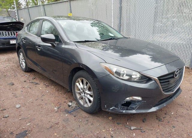 2016 MAZDA Mazda3