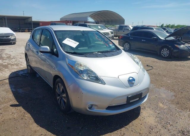 2016 NISSAN Leaf