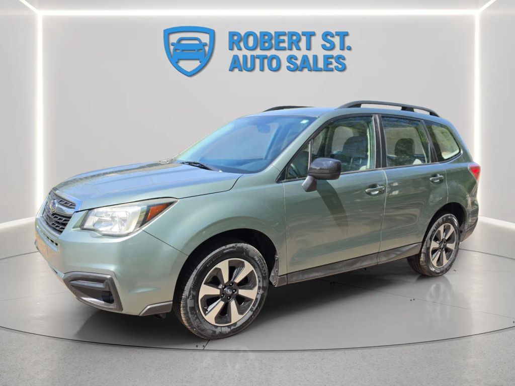 2017 SUBARU Forester