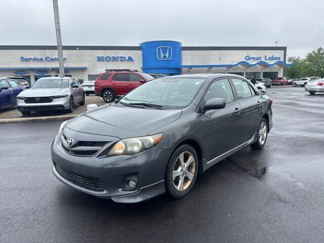 2011 TOYOTA Corolla