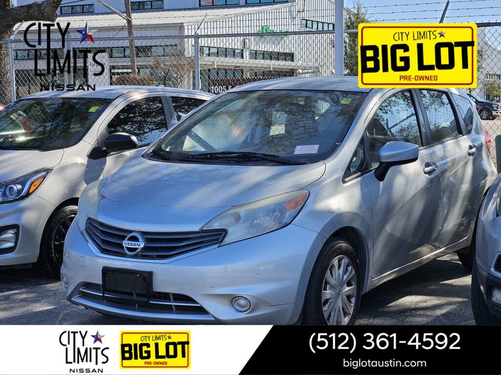 2015 NISSAN Versa