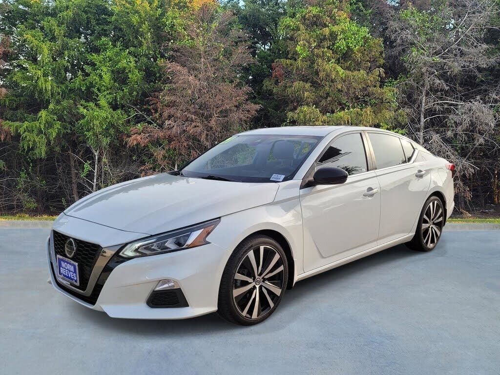 2021 NISSAN Altima
