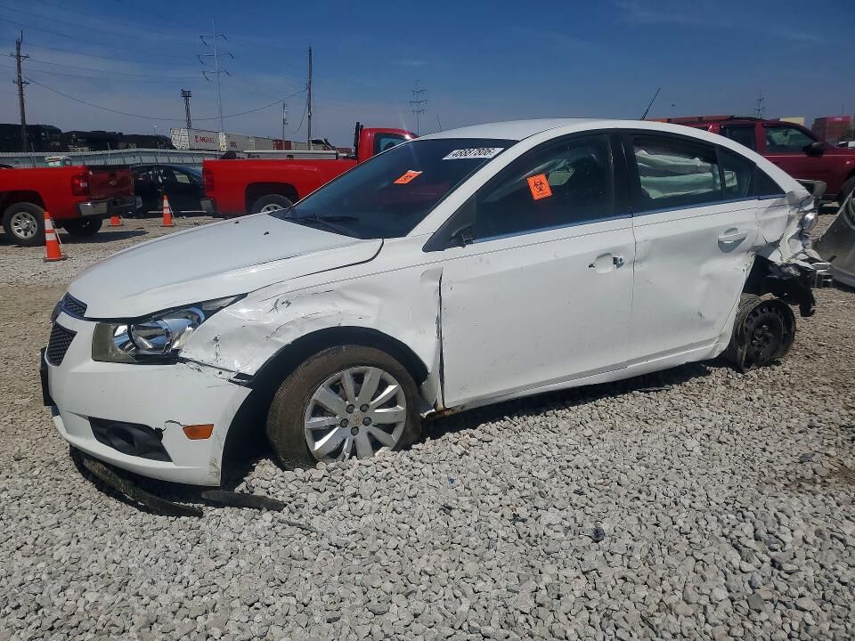 2011 CHEVROLET Cruze