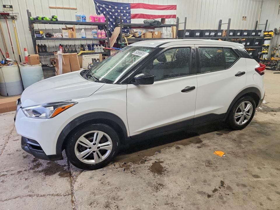 2020 NISSAN Kicks