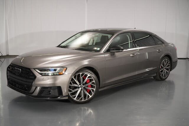 2021 AUDI S8