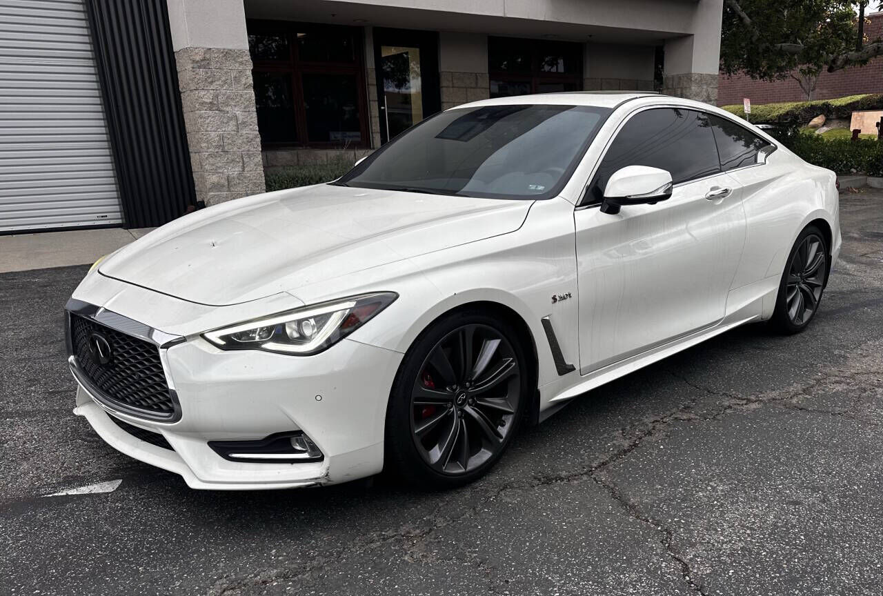 2018 INFINITI Q60