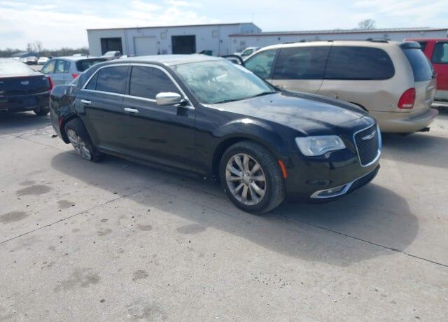 2018 CHRYSLER 300