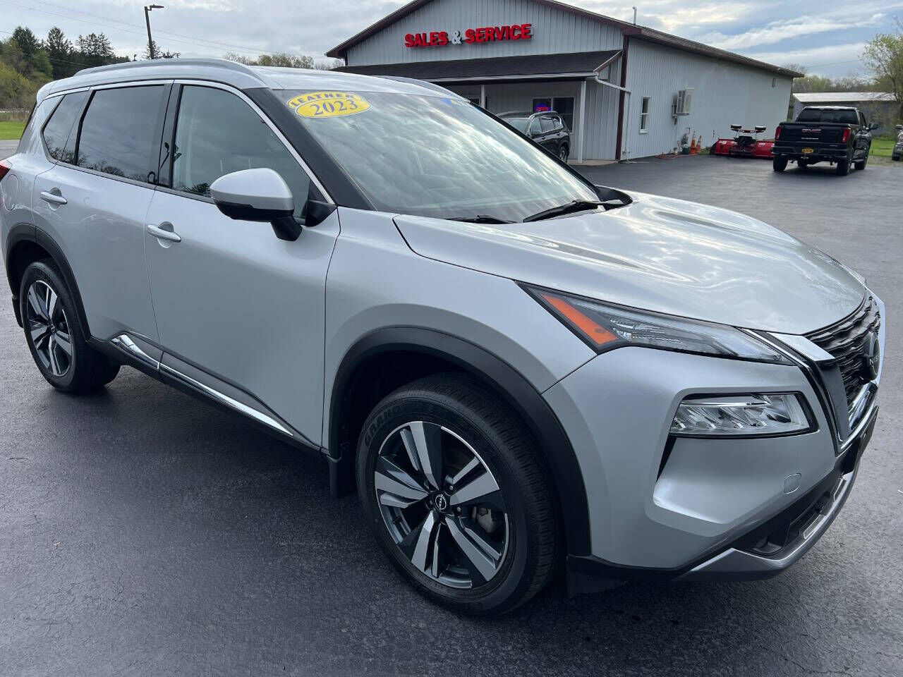 2023 NISSAN Rogue