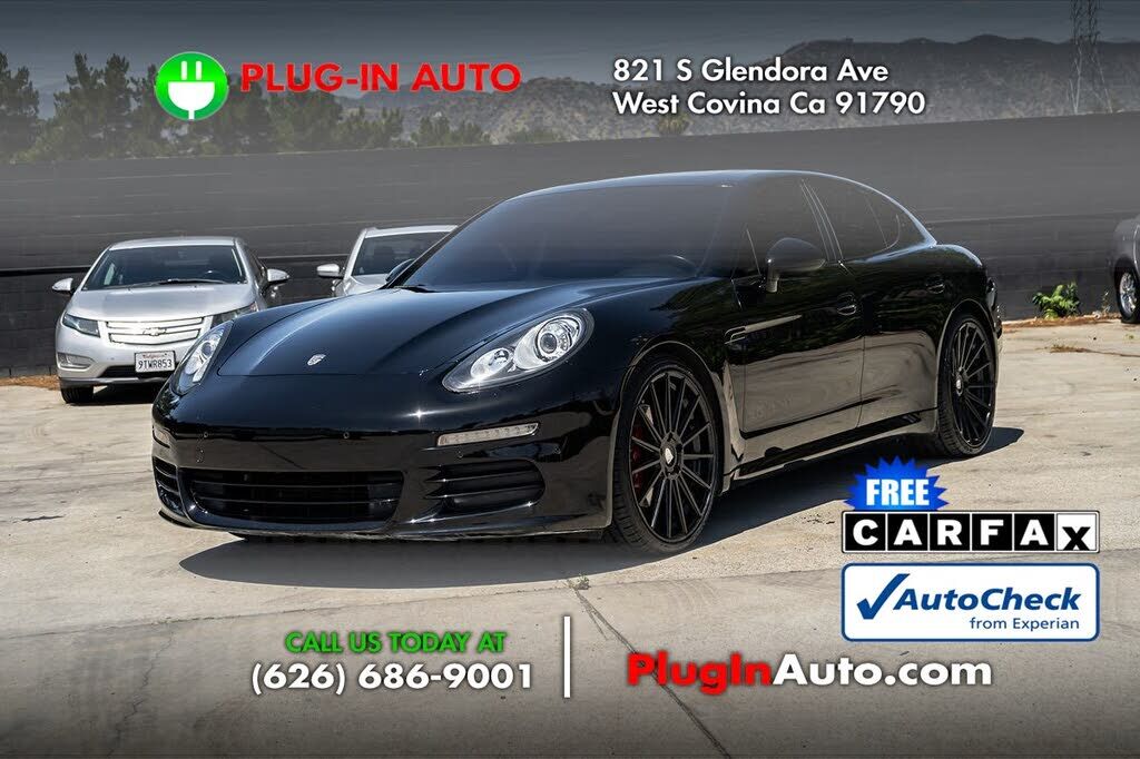 2014 PORSCHE Panamera