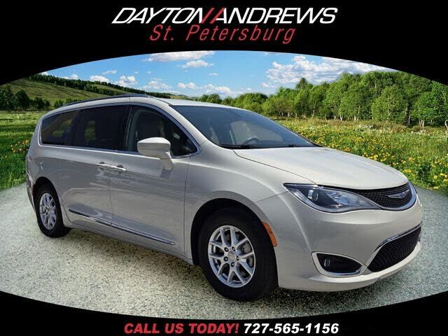 2020 CHRYSLER Pacifica