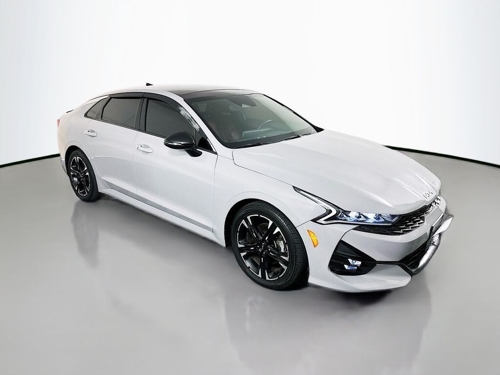 2022 KIA K5