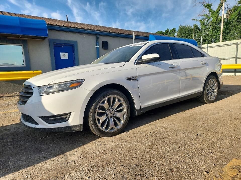 2016 FORD Taurus