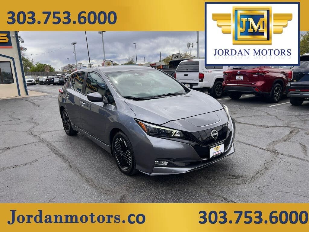 2024 NISSAN Leaf