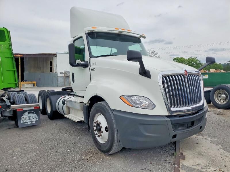 2019 INTERNATIONAL LT625