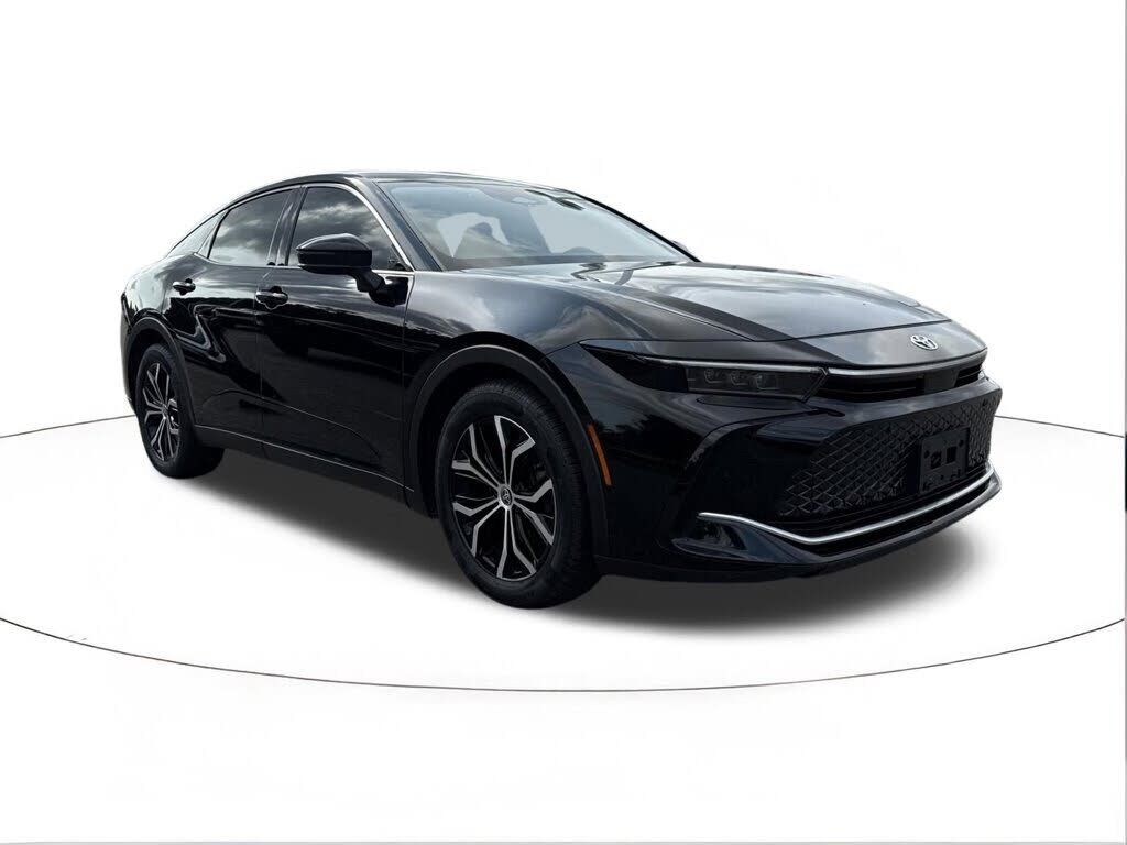 2023 TOYOTA CROWN