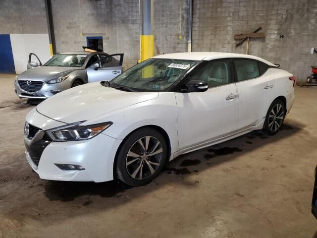 2017 NISSAN Maxima