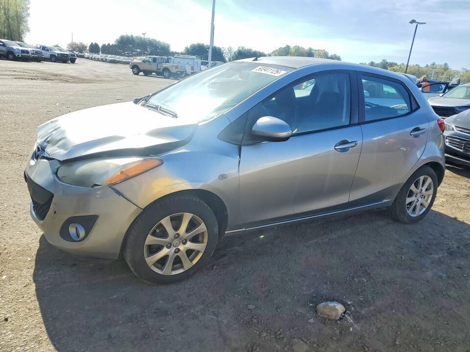 2011 MAZDA Mazda2