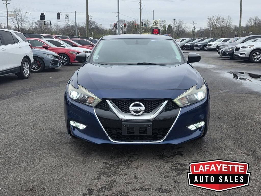 2017 NISSAN Maxima