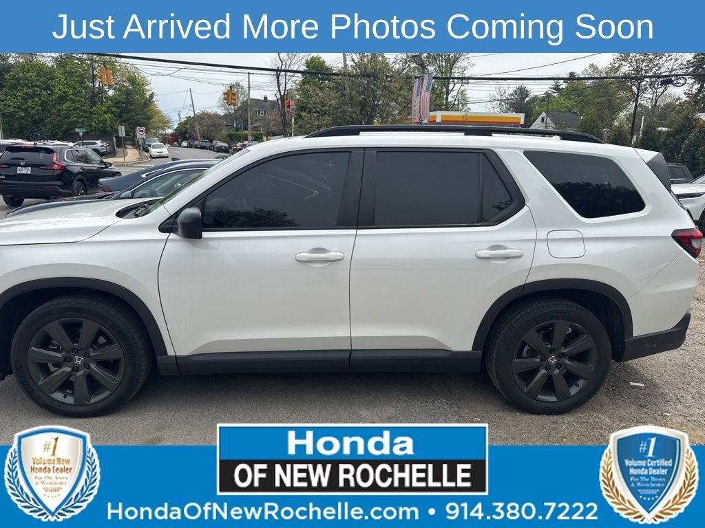 2023 HONDA Pilot