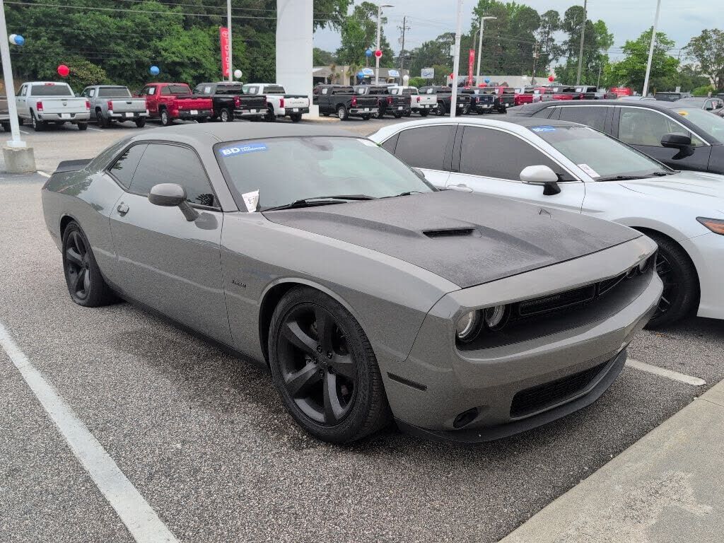 2018 DODGE Challenger