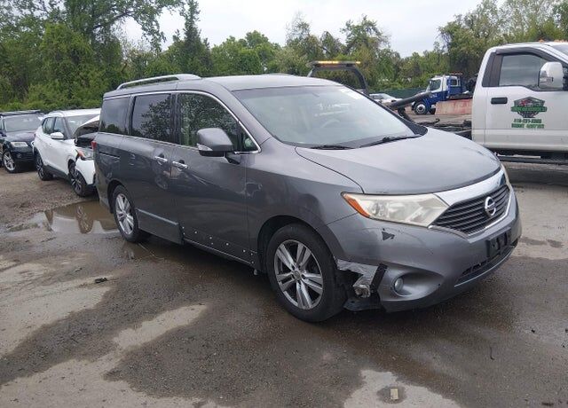 2015 NISSAN Quest
