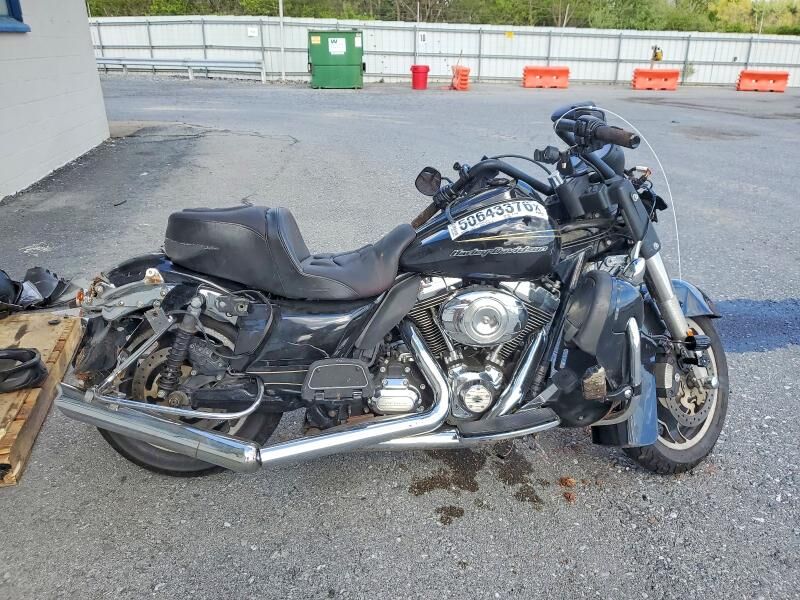 2011 HARLEY DAVIDSON Road Glide Ultra
