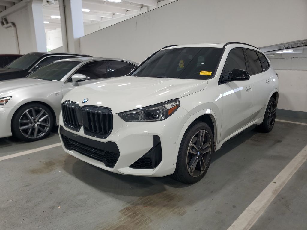 2023 BMW X1